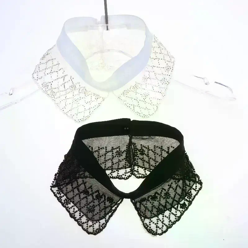 Women'S Accessories For Formal Wear - Женская съемная кружевная воротничка-полурубашка с вышивкой